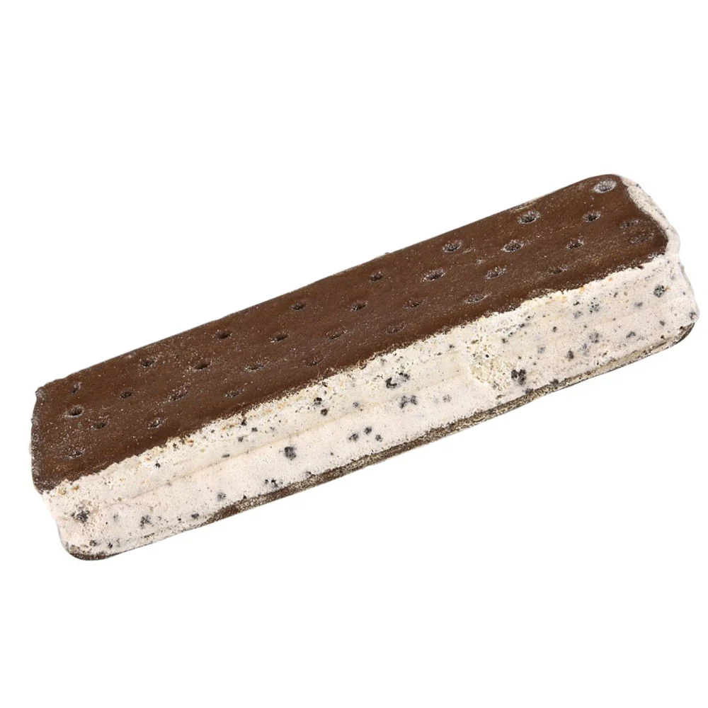 Astronaut Ice Cream Sandwich Cookies & Cream - Image 2