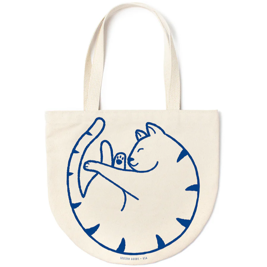 Curled Cat Round Tote Bag