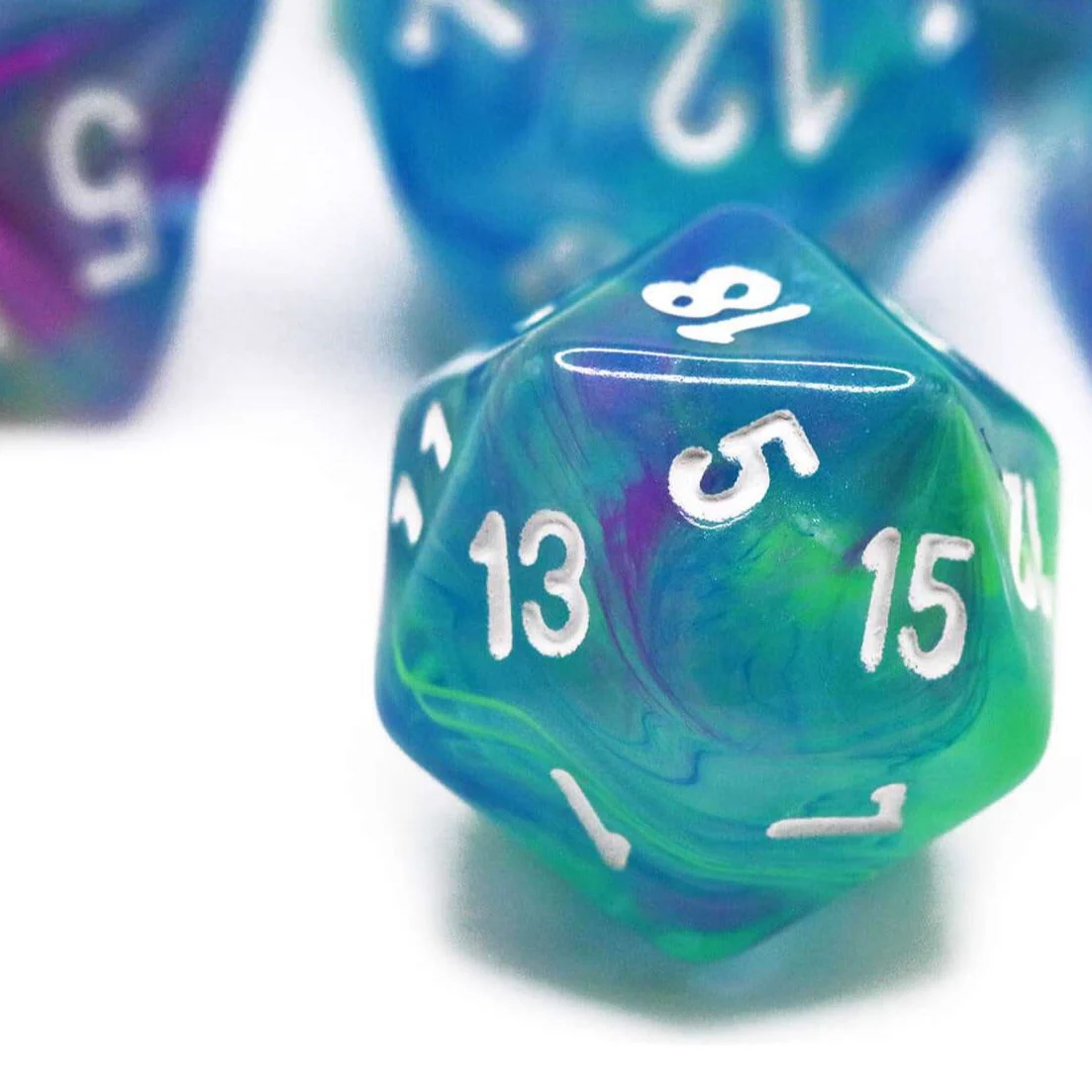 Festive: Mini-Polyhedral Waterlily/white 7-Die set - Image 2