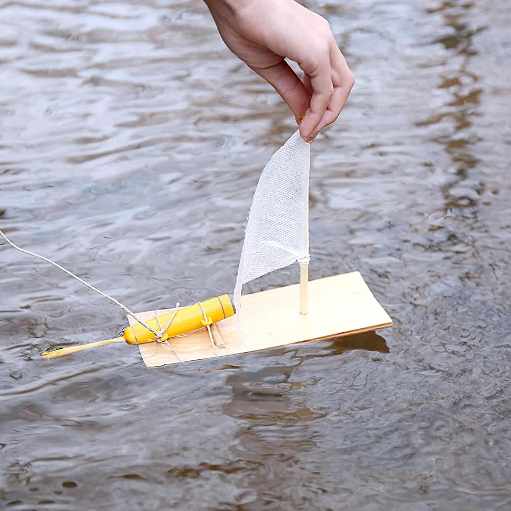 Huckleberry Motor Boat DIY Kit - Image 3