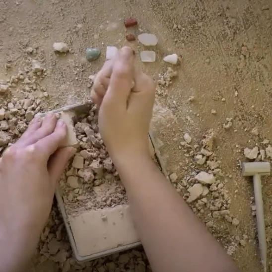 I Dig It! Rocks - Real Minerals Excavation Kit - Image 3