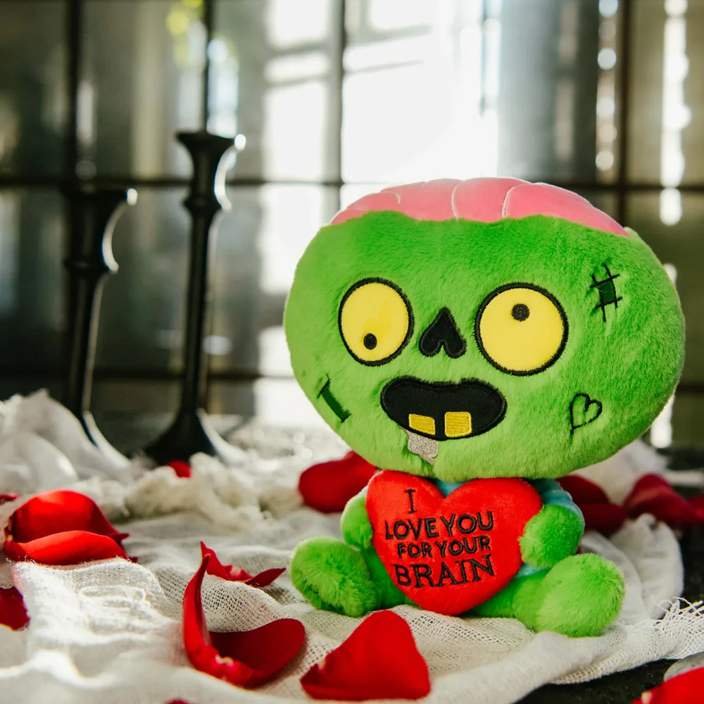 I Love you for your Brain- Plushie Zombie - Image 3